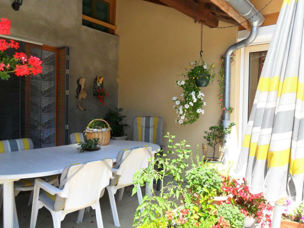 Bed and Breakfast Aux Cadollines à Romenay Extérieur photo